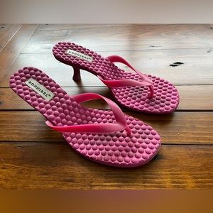 Cute pink Bonnibel flip flop heels!